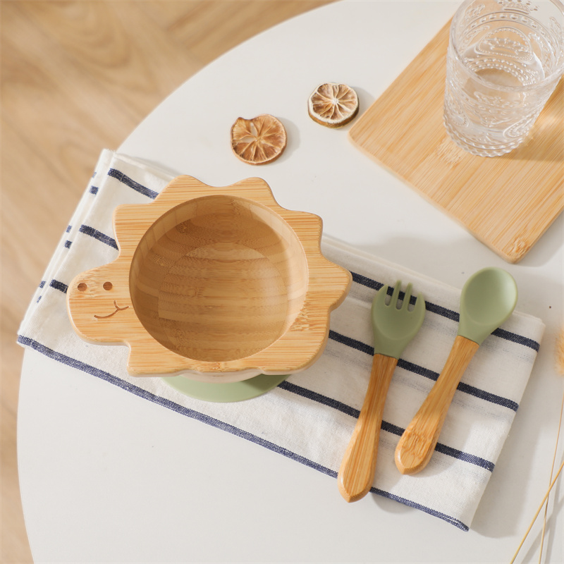 Baby Food Equipment - ชุดเครื่องใช้บนโต๊ะอาหารทำจากไม้ไผ่ไดโนเสาร์ชุดจานชามซิลิโคนดูดด้ามจับไม้ส้อมช้อนสำหรับเด็กป้อนของขวัญ