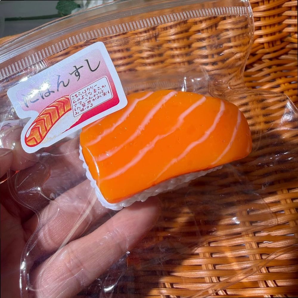 ของเล่นบีบซิลิโคนรูปซูชิจำลอง  - Baby Food Shrimp บทวิจารณ์และราคา